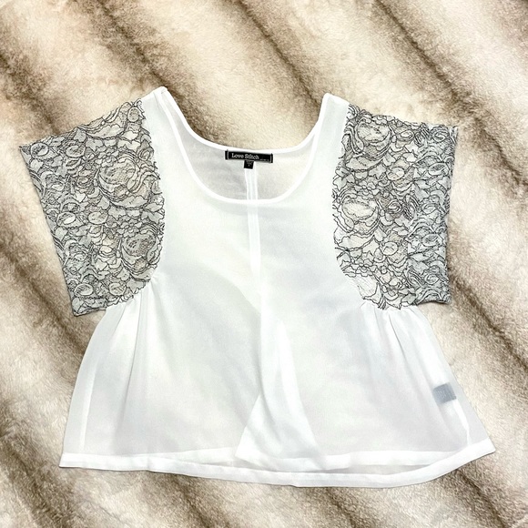 Anthropology Love Stitch Boho top blouse with lace sleeves - Picture 2 of 8